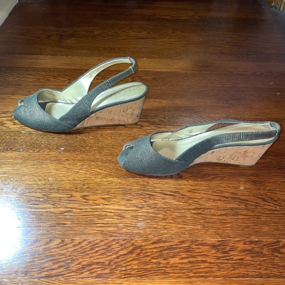 Tahari Peep Toe Cork Wedge Sling-backs. Size 9.5 M but runs small! - Picture 2 of 5